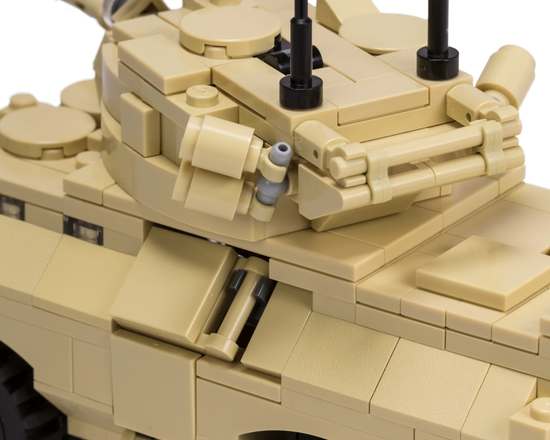 V-150 Commando - 4x4 Amphibious Armored Vehicle with 90mm Gun - MOMCOM inc.