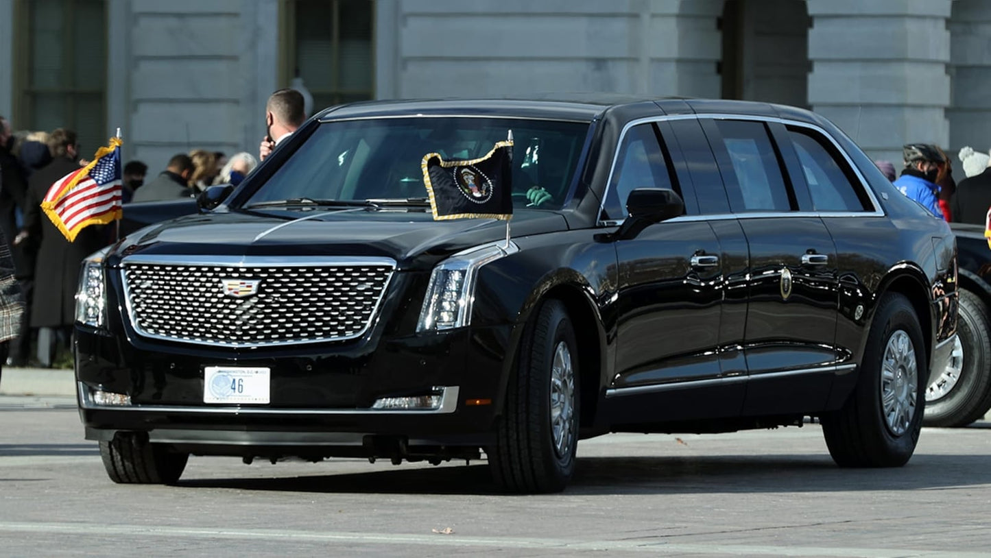 Presidential Limousine - Official State Car - MOMCOM inc.